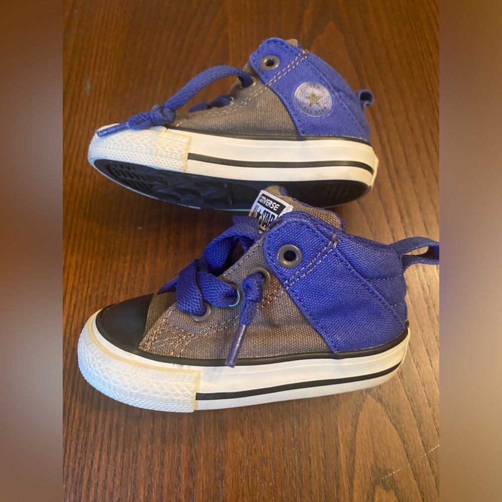 Converse All Star Axel Mid Top